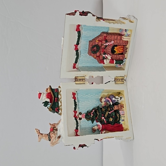 House of Lloyd Christmas Around the World VTG Christmas Inside and Out Red Green - Picture 1 of 12